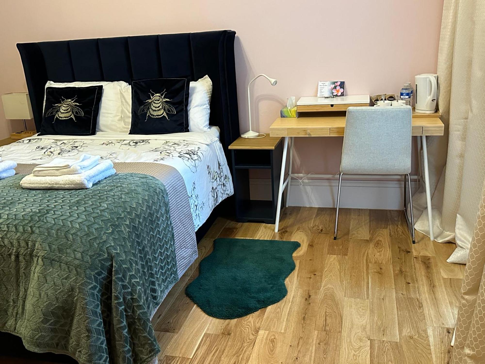 فندق Rosie Cosy House Cricklewood لندن المظهر الخارجي الصورة