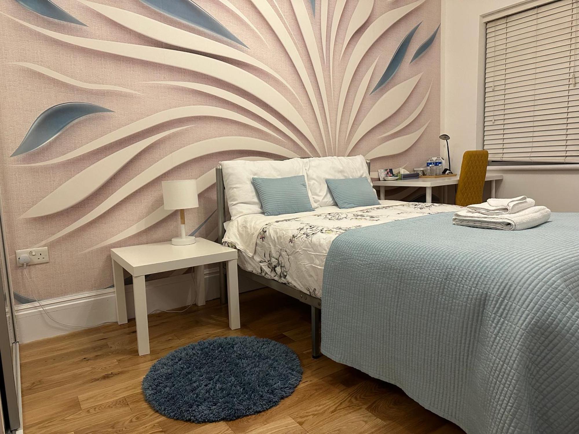 فندق Rosie Cosy House Cricklewood لندن المظهر الخارجي الصورة