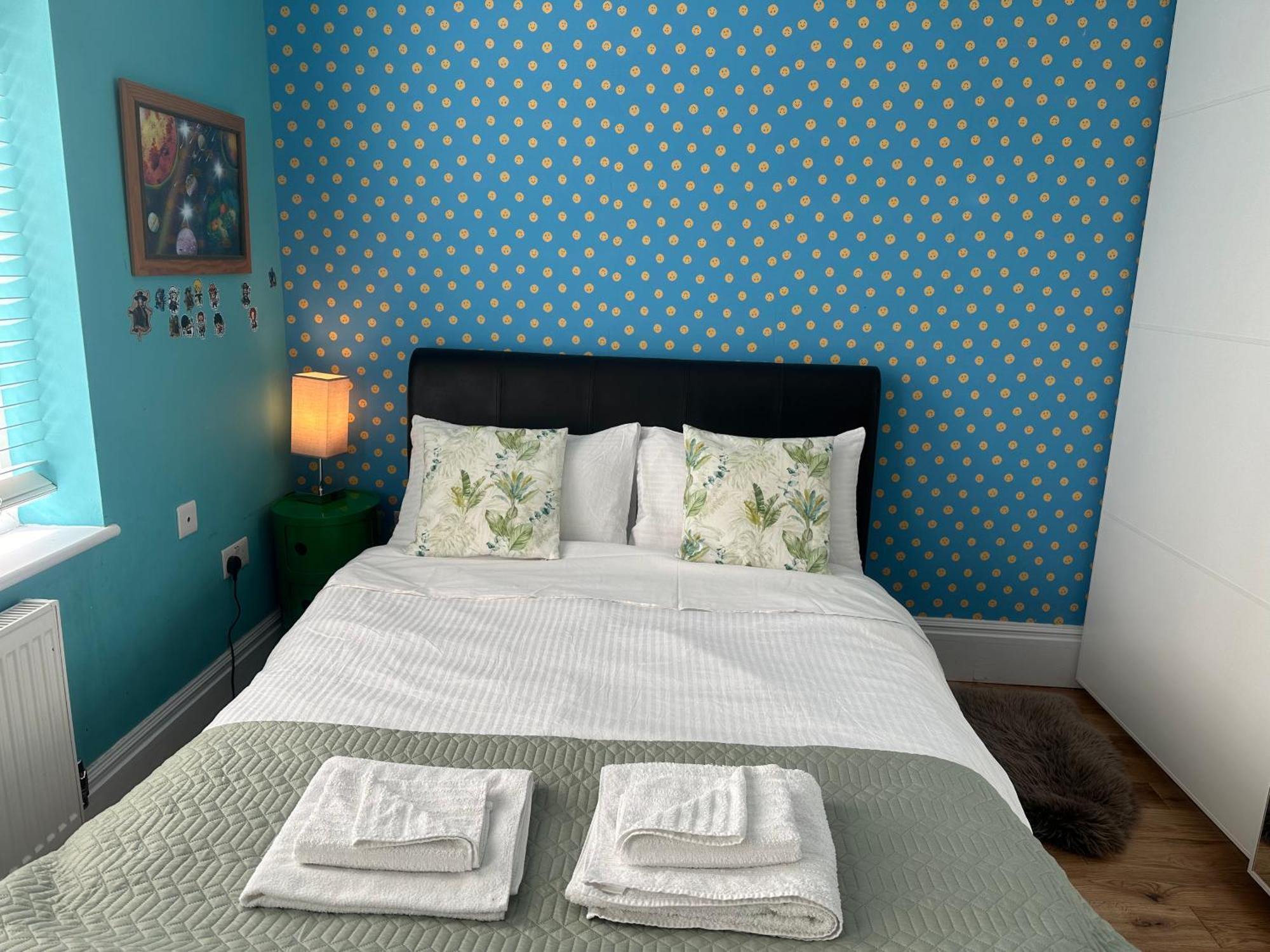 فندق Rosie Cosy House Cricklewood لندن المظهر الخارجي الصورة